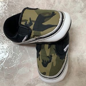 Infant Camo Vans Size 3 Soft Baby Boy Shoes